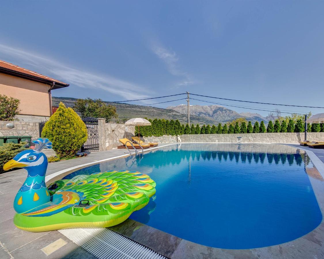 Villa Ilijana Tivat Eksteriør billede