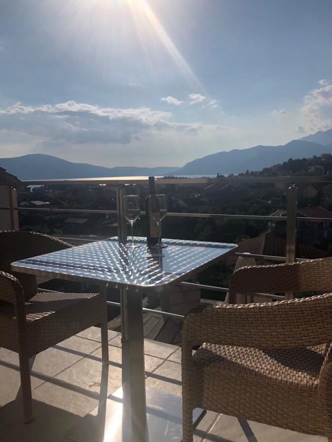 Villa Ilijana Tivat Eksteriør billede