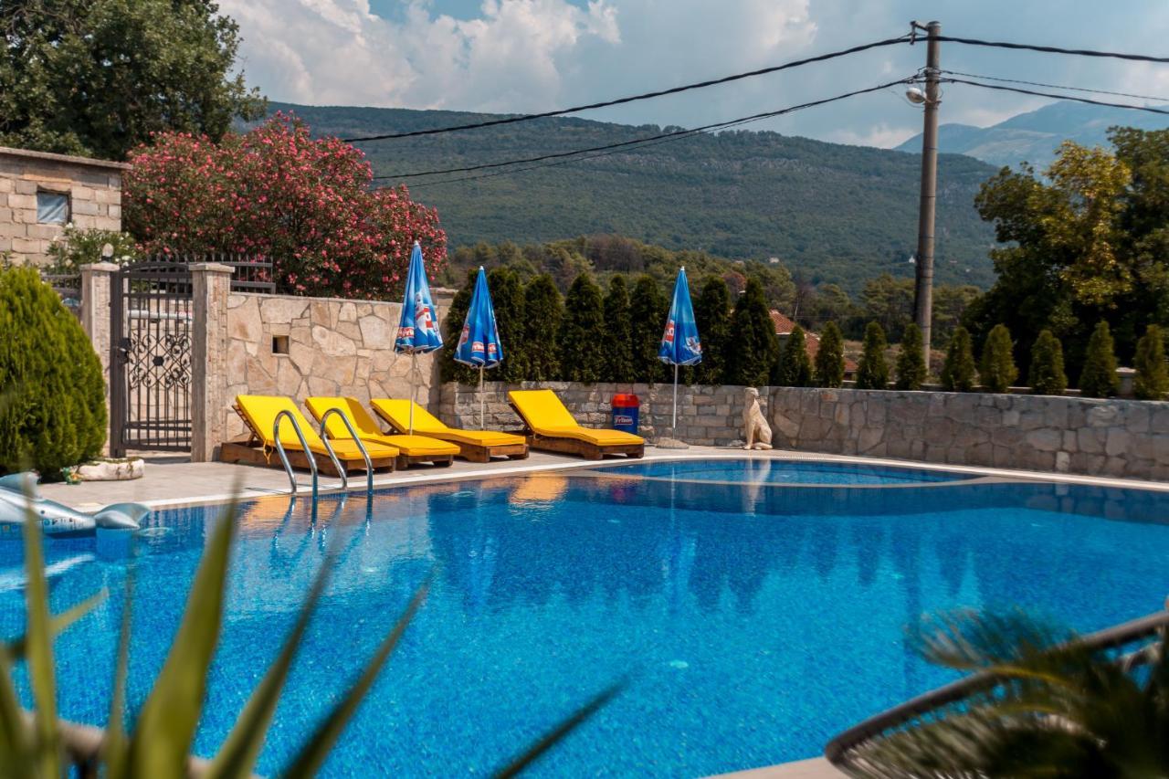 Villa Ilijana Tivat Eksteriør billede